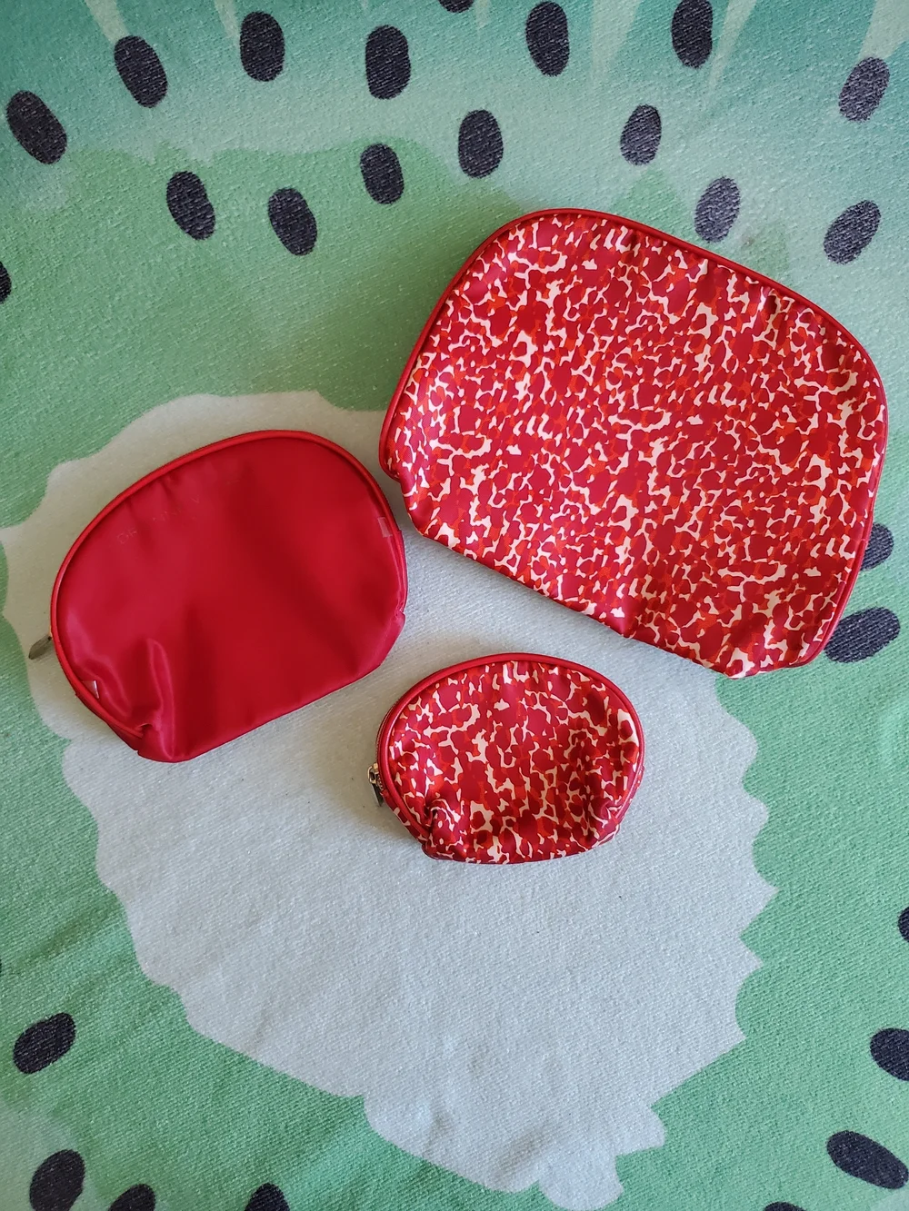 Adrienne Vittadini Red Makeup Pouches - Set Of 3